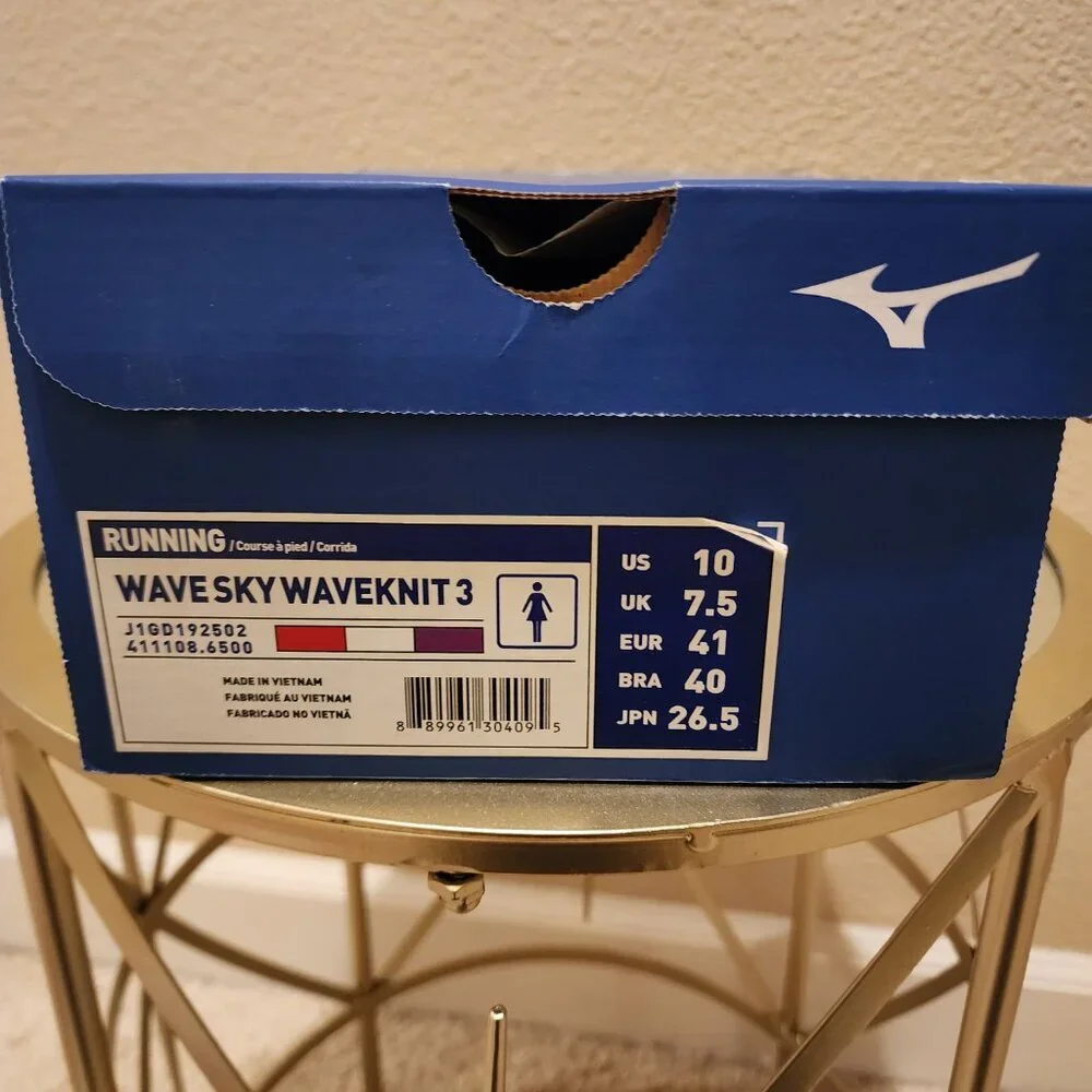 Mizuno Wave Sky Women's Size 10 Red Purple Knit Mesh Lace Up Running Sneaker - Picture 8 of 10